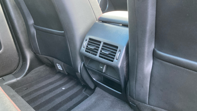 Land Rover Discovery Sport 2.0 D200 R-Dynamic SE 5dr Auto Diesel Station Wagon